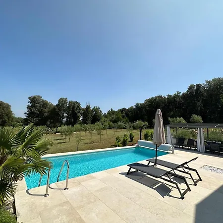 Villa Tramonto Rovinj Exterior photo